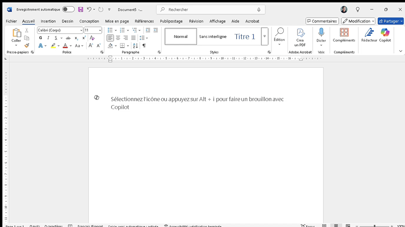 Capture d’écran réalisée lors de la dictée par l’auteur&nbsp;: «&nbsp;Je dirais même que le doute est encore plus fort lorsque je suis en train de dicter ce discours à la machine puisque je vois **** excessivement apparaître et disparaître des possibilités, des transcriptions que le logiciel juge non pertinente. inexistante.&nbsp;» (Source&nbsp;: Pedro Torres)